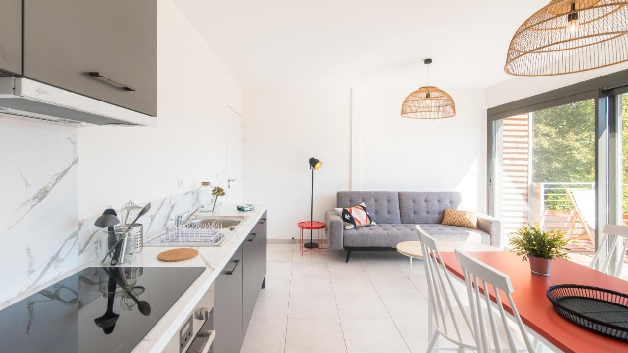 "Le Soleil Levant" Avec Balcon Et Parking Prive, 2 Adultes Et 1 Enfant 萨尔拉拉卡内达 外观 照片
